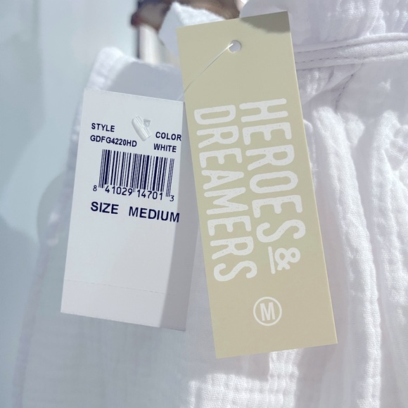 Heroes & Dreamers Tiered Blouson dress, size M - Picture 6 of 6